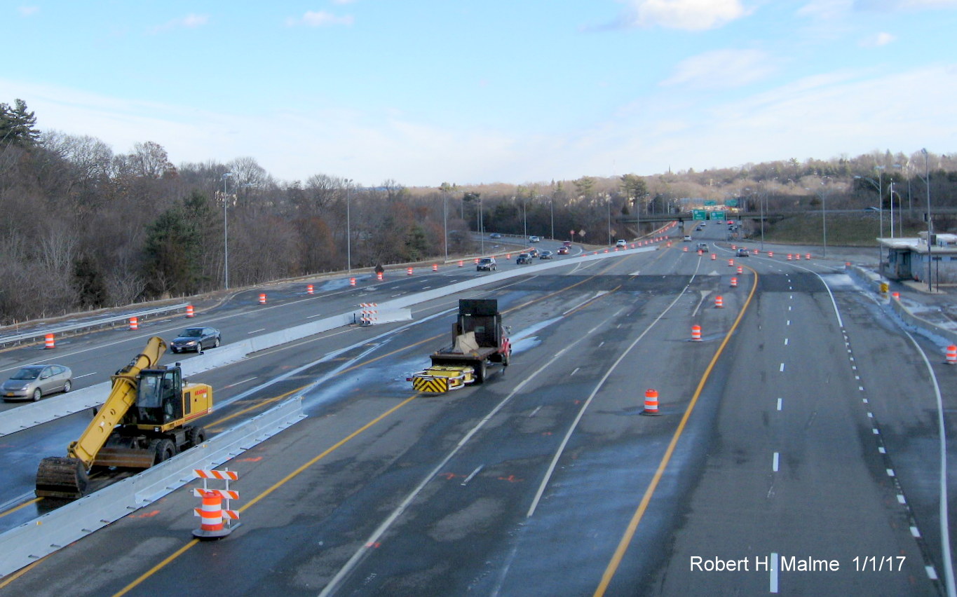 Image of former location of removed toll booths for traffic exiting I-90/Mass Pike East in Weston