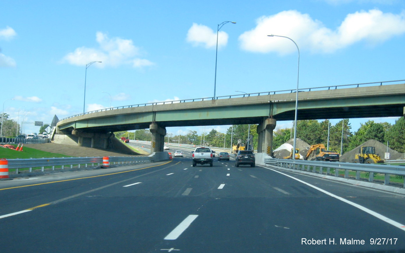 Image of I-90/Mass Pike East at site of former Allston-Brighton toll plaza