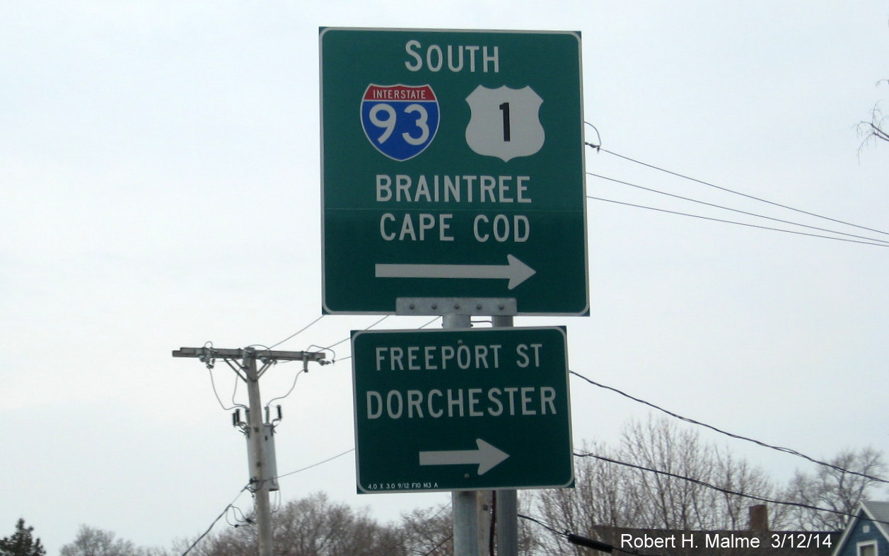 Image of new I-93 South Guide sign on Morrissey Blvd