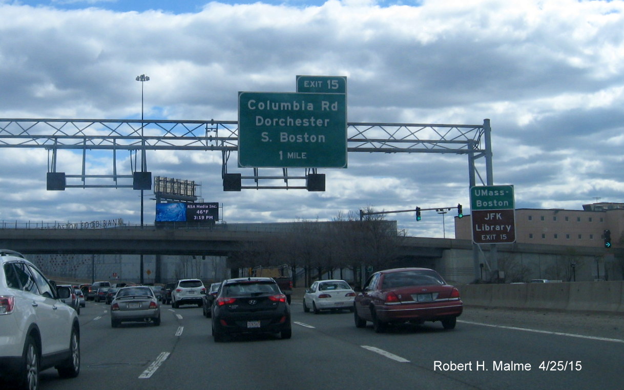 Image of new text for 1 mile advance signs for Exit 15 on i-93 South in Boston