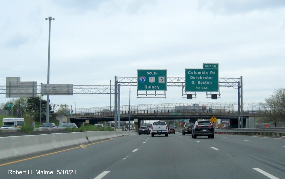 Image of 1/2 mile advance overhead sign for Columbia Road exit with new milepost based exit number on I-93 South in Boston, May 2021
