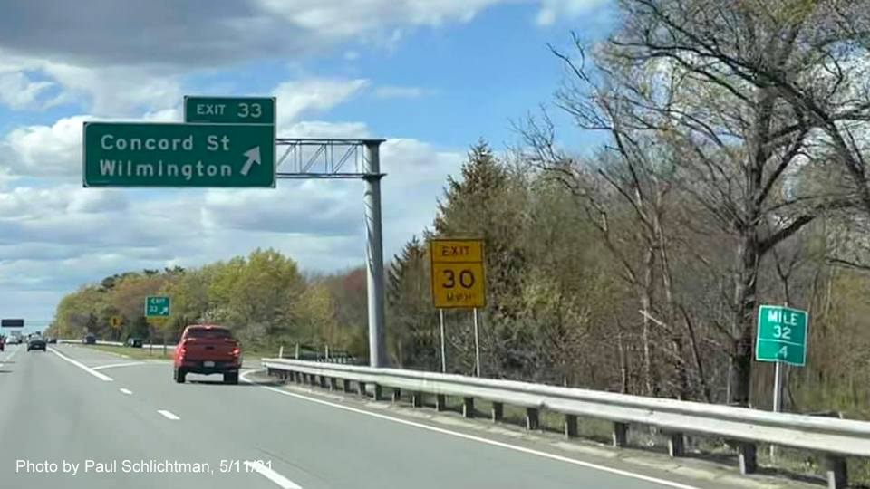 Image of overhead ramp sign for Concord Street exit with new milepost based exit number on I-93 North in Wilmington, by Paul Schlichtman, May 2021