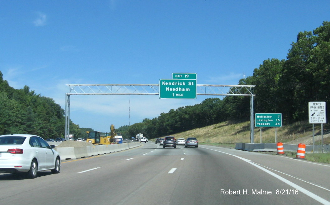 Image of newly placed 1-Mile advance overhead sign for new Kendrick St. exit on I-95 North in Needham