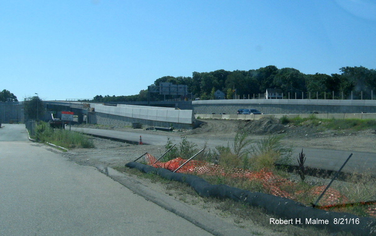 Image of ramp construction along I-95 North in Needham between Kendrick St. and Highland Ave.
