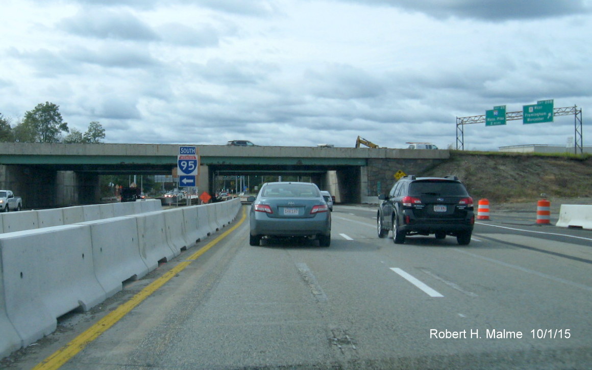 Image of new temporary I-95 South trailblazer for new ramp of MA 9 west in Wellesley
