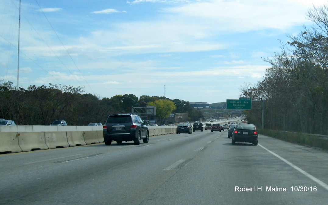 Image of I-95 Add-A-Lane project construction zone looking south toward Highland Ave in Needham