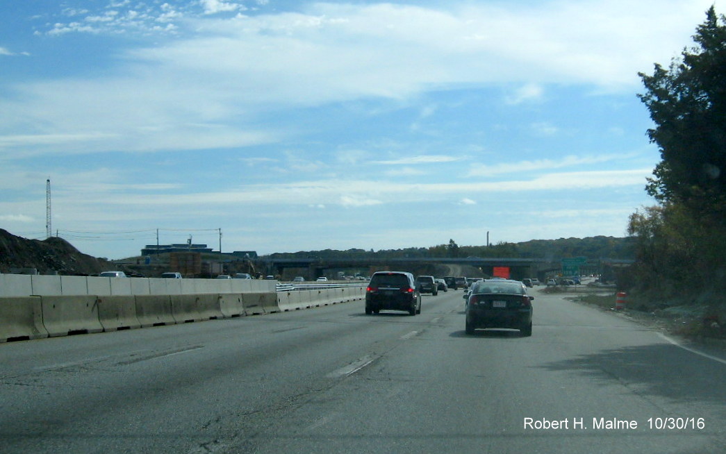 Image of construction near Highland Avenue on I-95 South in Needham