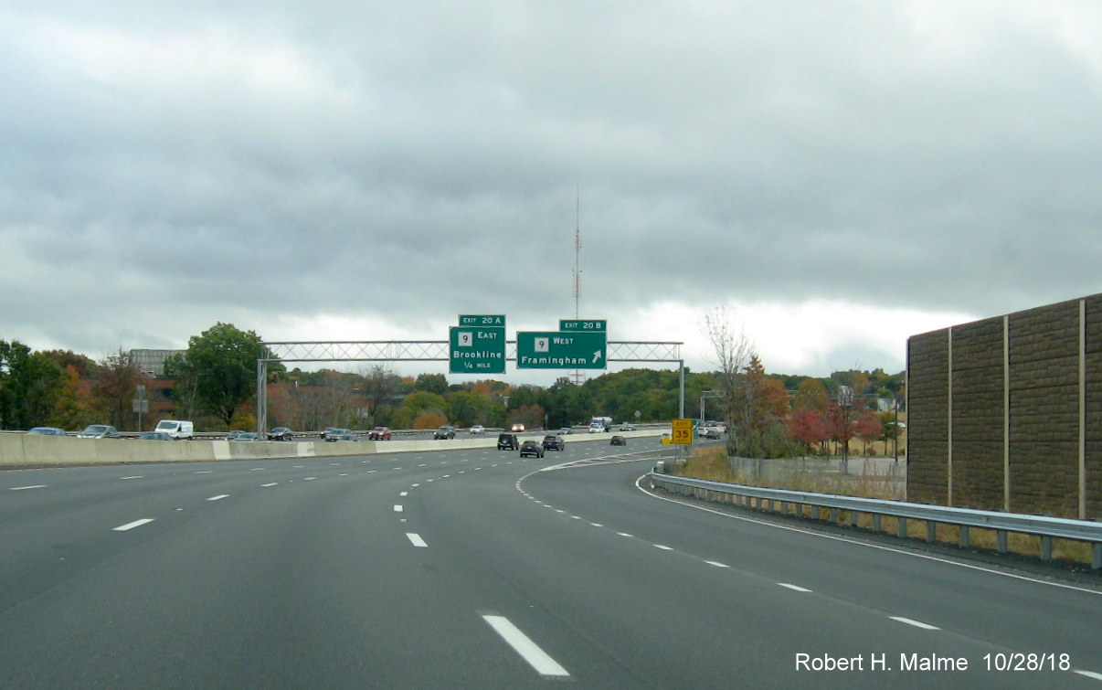 Image of 4 open lanes for traffic on I-95 South at beginning of completed Add-A-Lane Project work zone in Wellesley