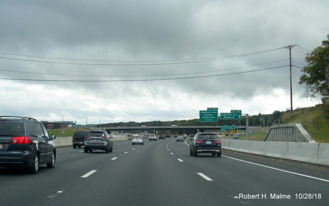 Image of 4 lanes of traffic now open on I-95 South at Highland Ave in completed Add-A-Lane Project work zone in Needham