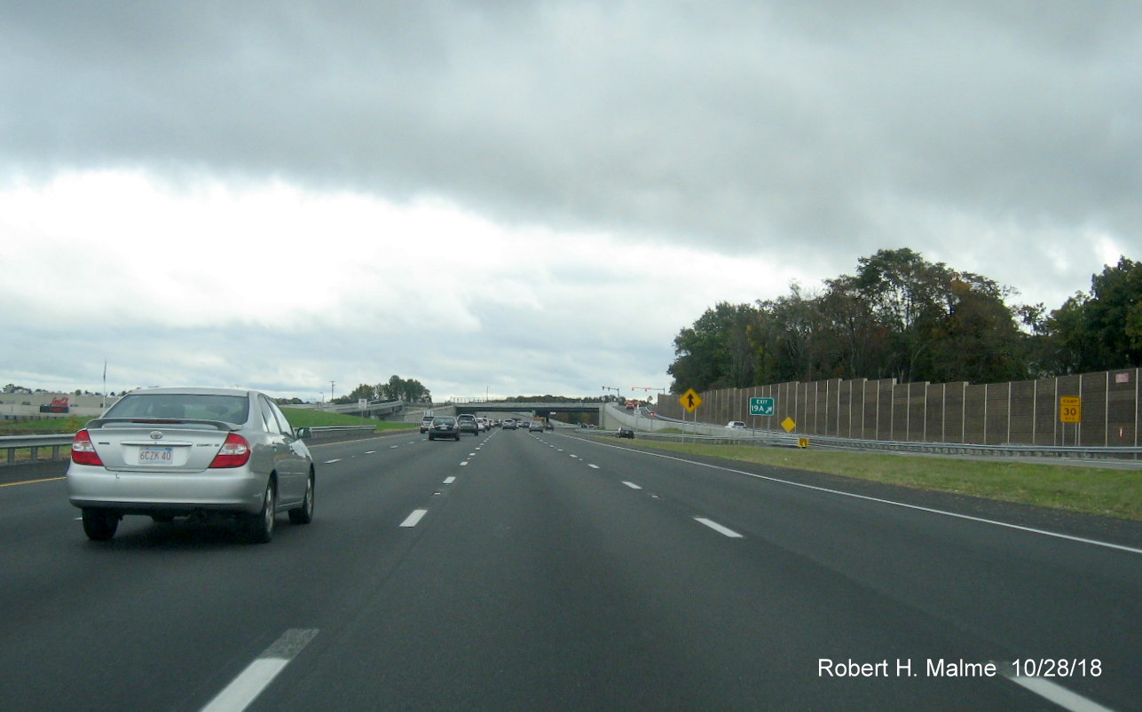 Image of opened four lanes on I-95 South approaching Highland Ave on-ramp in completed Add-A-Lane Project work zone in Needham