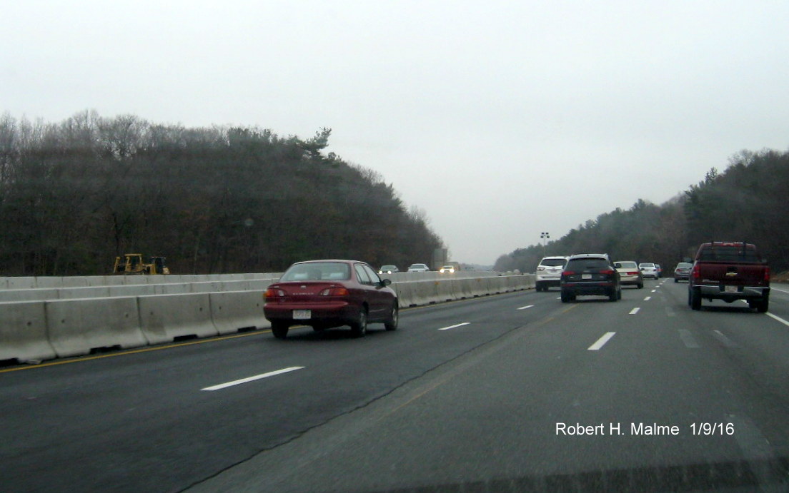 Image of median barrier construction along I-95 South in Needham