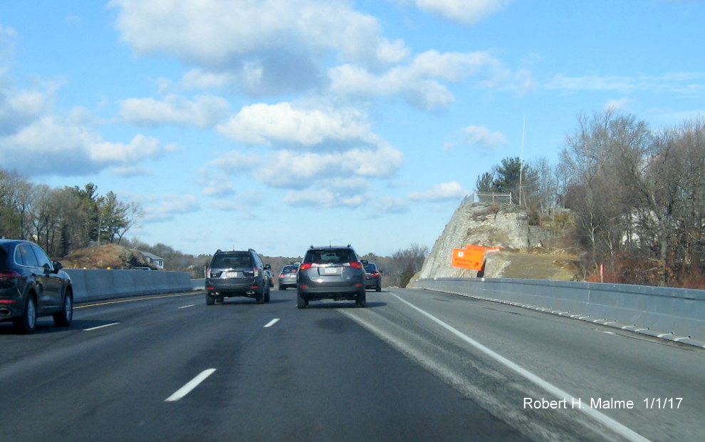 Image of view of new northbound lanes being built along I-95/128 North in Needham after Highland Ave.