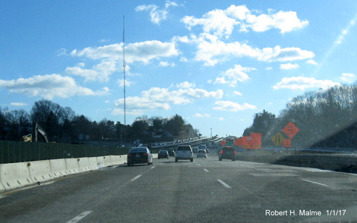 Image of traffic entering Add-A-Lane work zone from the north on I-95/128 South in Wellesley