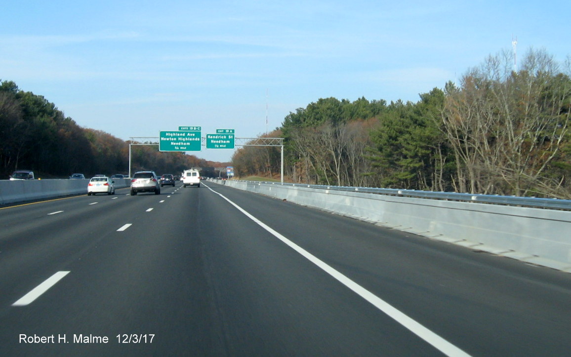 Image of I-95 North in Add-A-Lane Project work zone in Needham showing shoulder construction progress