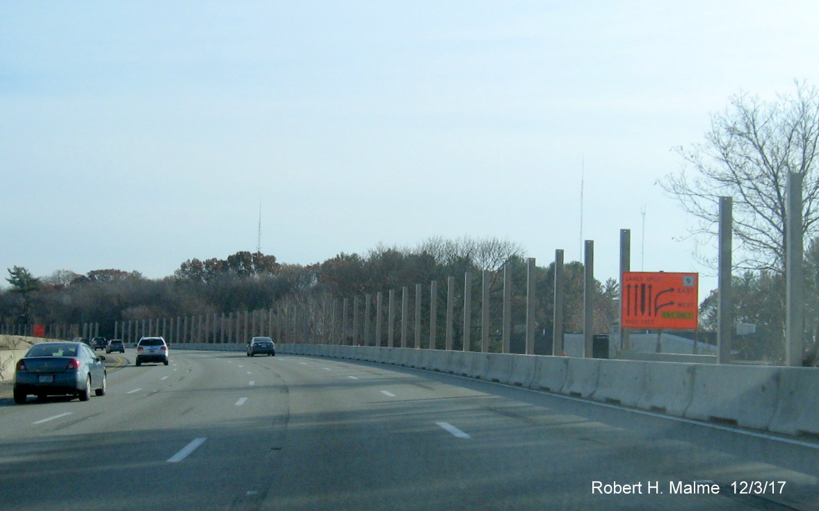 Image of noise wall support installation along I-95 South prior to MA 9 exit in Wellesley