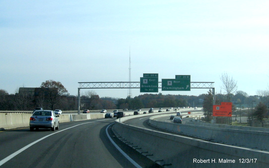 Image of new overhead signage for MA 9 exit on I-95 South in Add-A-Lane Project work zone in Wellesley