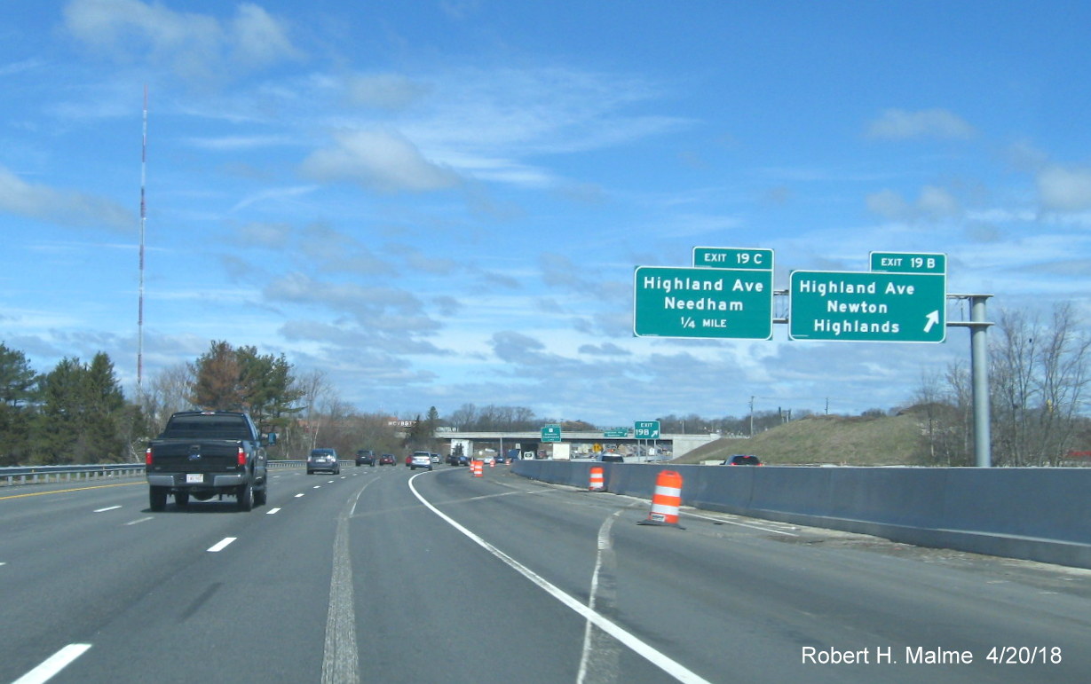 Image of traffic on I-95/MA 128 North in Add-A-Lane Project work zone between Kendrick St and Highland Ave in Needham