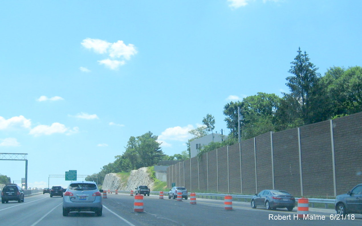 Image of new noise walls along I-95 and Route 9 on-ramp in Add-A-Lane Project work zone in Wellesley