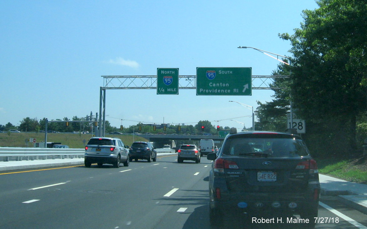 Image of recently placed overhead signs for I-95 ramps on MA 9 East in Wellesley
