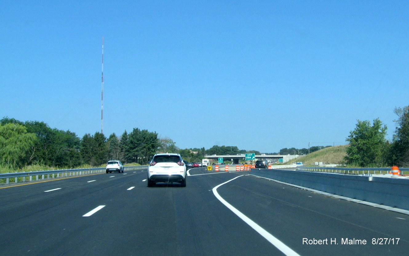 Image showing new traffic pattern on I-95 North in vicinity of Highland Ave East exit in Add-A-Lane Project work zone in Needham