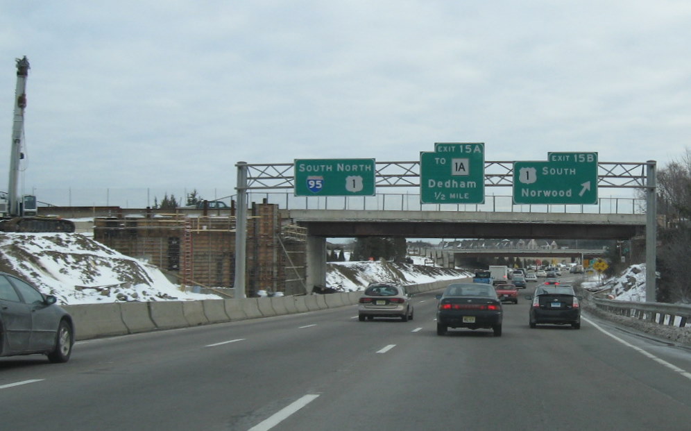 Image of overhead signs placed along I-95/128 South in Dedham, Jan. 2010