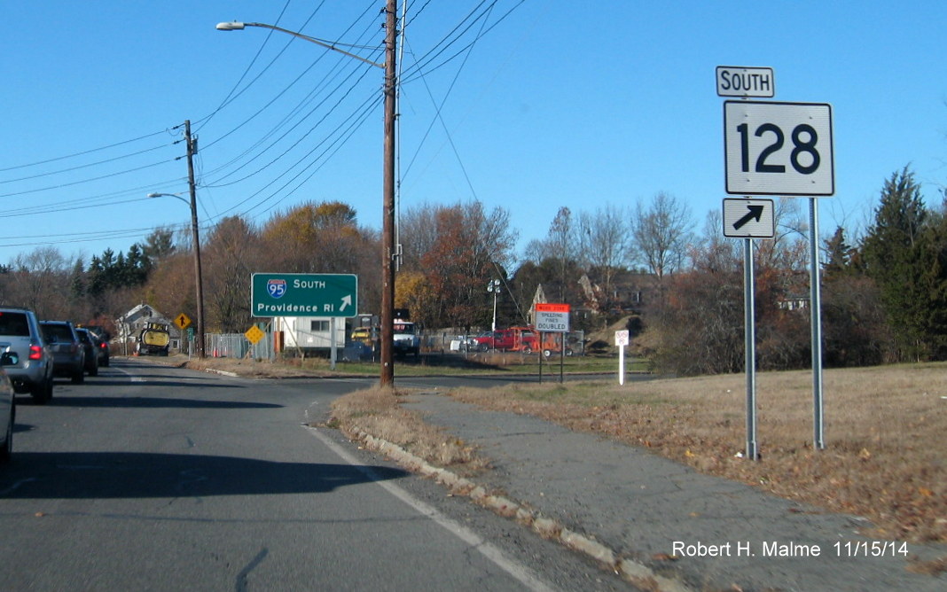 Image of signage approaching on-ramp to I-95 South from MA 4/225 in Lexington