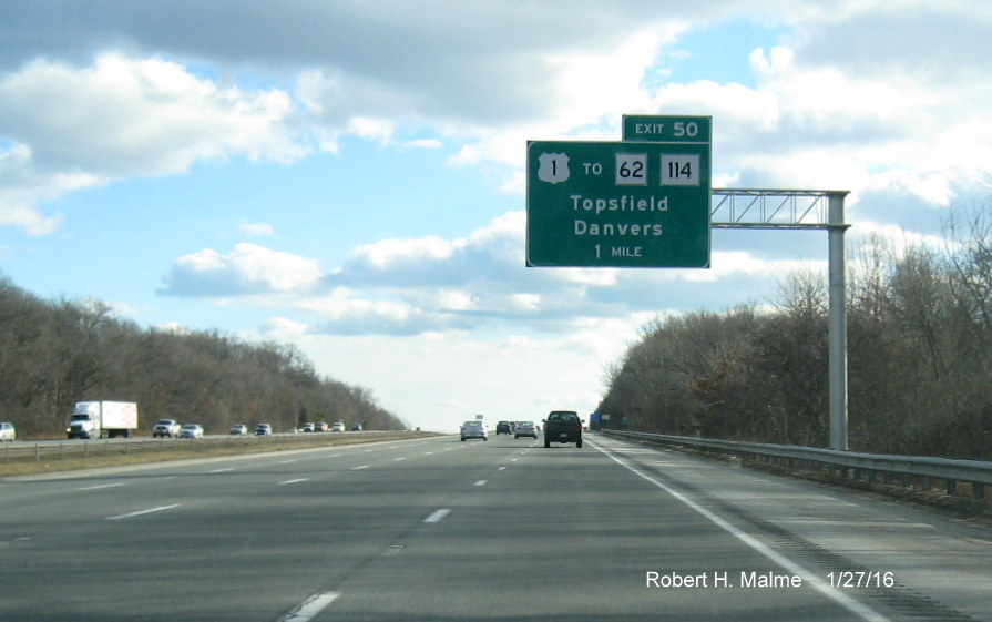 Image of newly placed 1-Mile Advance sign for US 1 Exit on I-95 South in Danvers