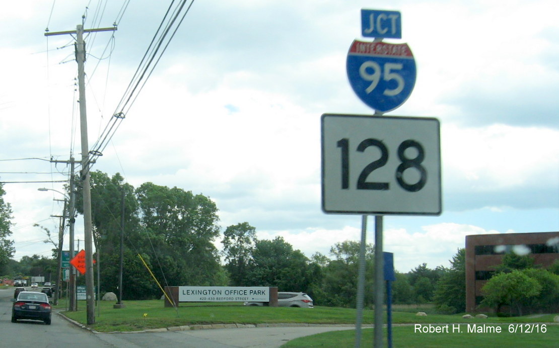 Image of JCT I-95/MA 128 trailblazer on MA 4/225 in Lexington