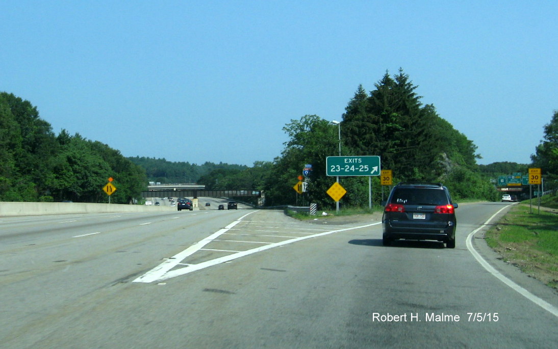 Image of new I-95/MA 128 reassurance marker at I-90 exit in Weston