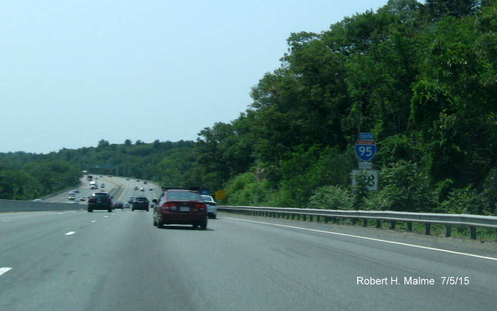 Image of new South I-95/MA 128 reassurance marker after US 20 exit in Waltham