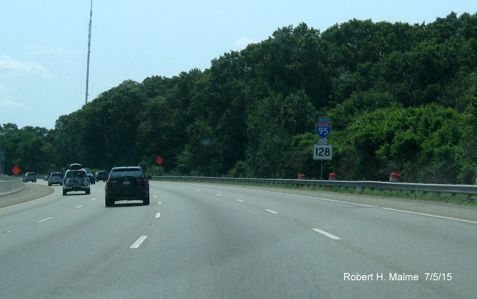 Image of new South I-95/MA 128 reassurance marker beyond MA 16 onramp in Newton