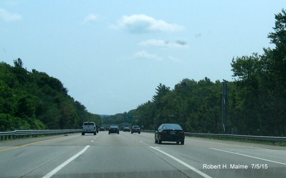 Image of recently place support post for future US 1 overhead exit sign on I-95 South in Dedham