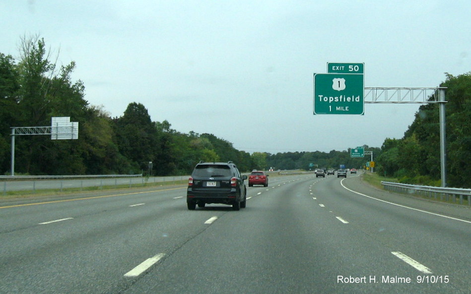 Image of 1 Mile advance overhead sign for US 1 on I-95 North