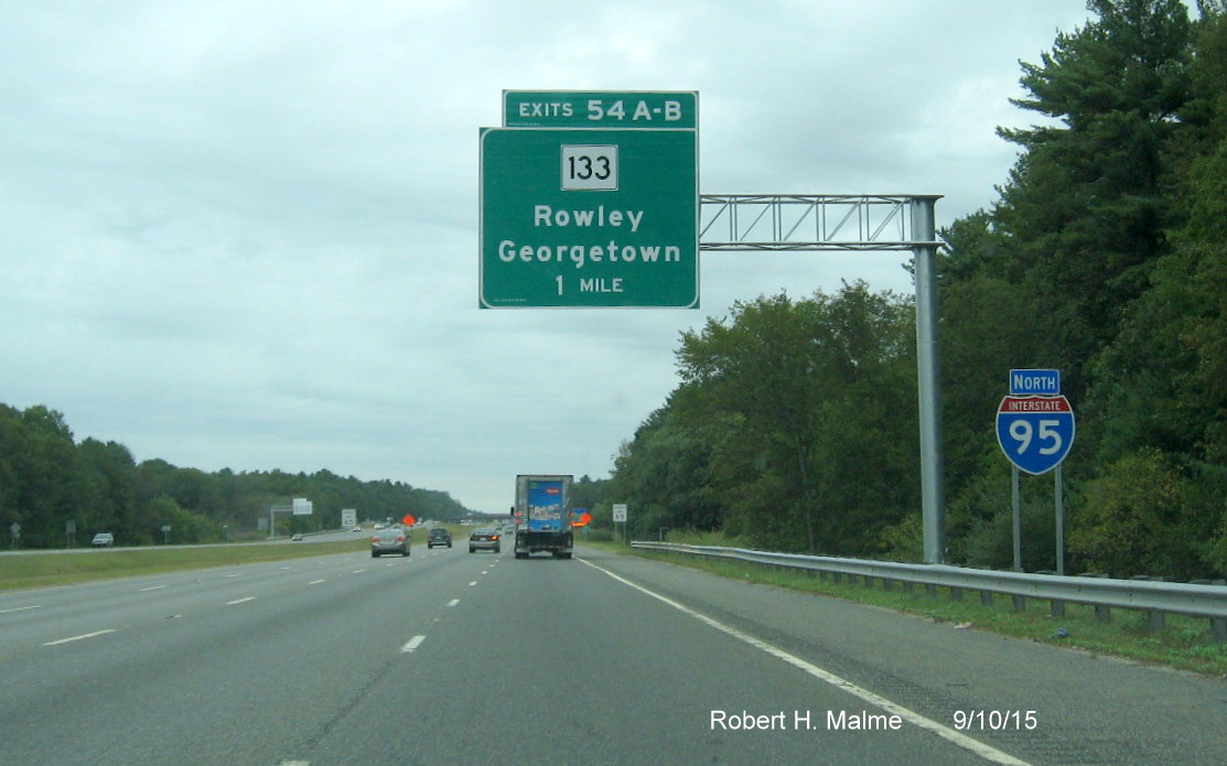 Image of 1 mile advance overhead sign for MA 133 on I-95 North in Georgetown