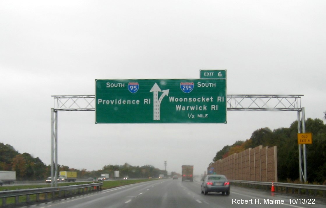 Image of newly placed 1/2 mile diagrammatic advance sign for I-295 South exit on I-95 South in Attleboro, October 2022