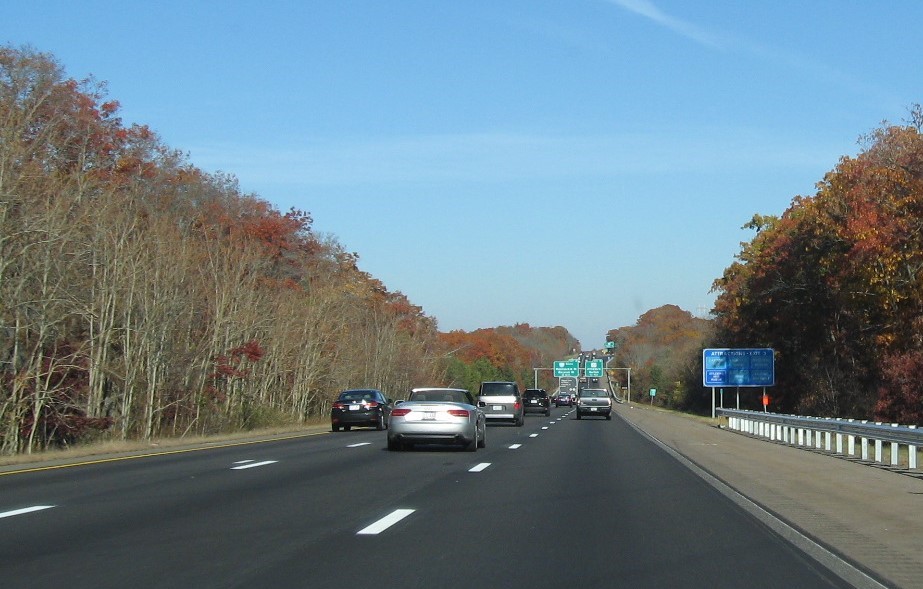Image of orange contractor tag marking site of future overhead sign for I-295 exit on I-95 North in Attleboro, November 2020