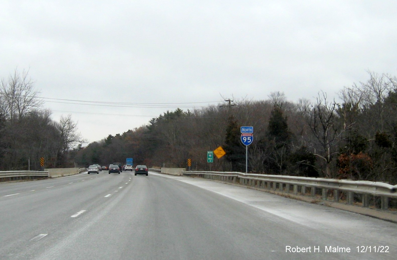 Image of newly placed I-95 North reassurance marker in Foxboro, December 2022