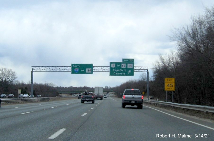 Image of overhead ramp sign for US 1 exit with new milepost based exit number on I-95 South in Danvers, March 2021