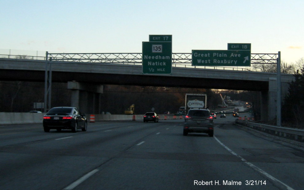 Image of overhead exit signs before Great Plain Ave exit on I-95 South in Needham