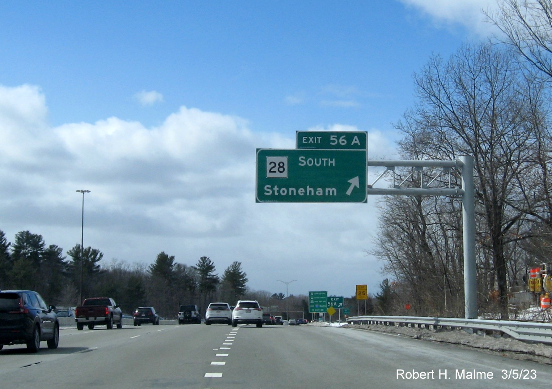 Image of recently placed overhead ramp sign for MA 28 South exit on I-95/MA 128 South in Reading, March 2023