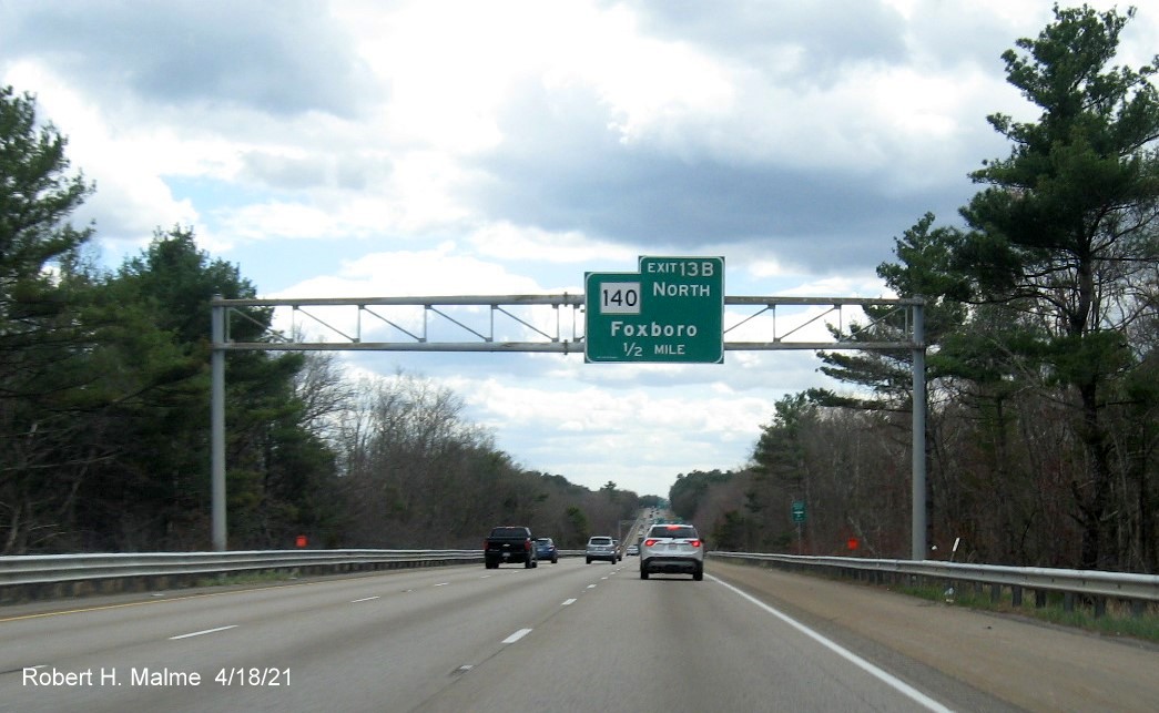 Image of 1/2 Mile advance sign for MA 140 North exit with new milepost based exit number on I-95 South in Foxboro, April 2021