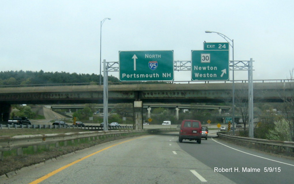 Image of overhead signage at ramp to MA 30 and ramp to I-95 North in Weston