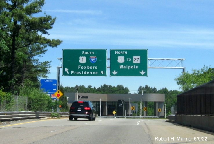 Image of recently placed overhead guide signs on US 1 North in Sharon, June 2022
