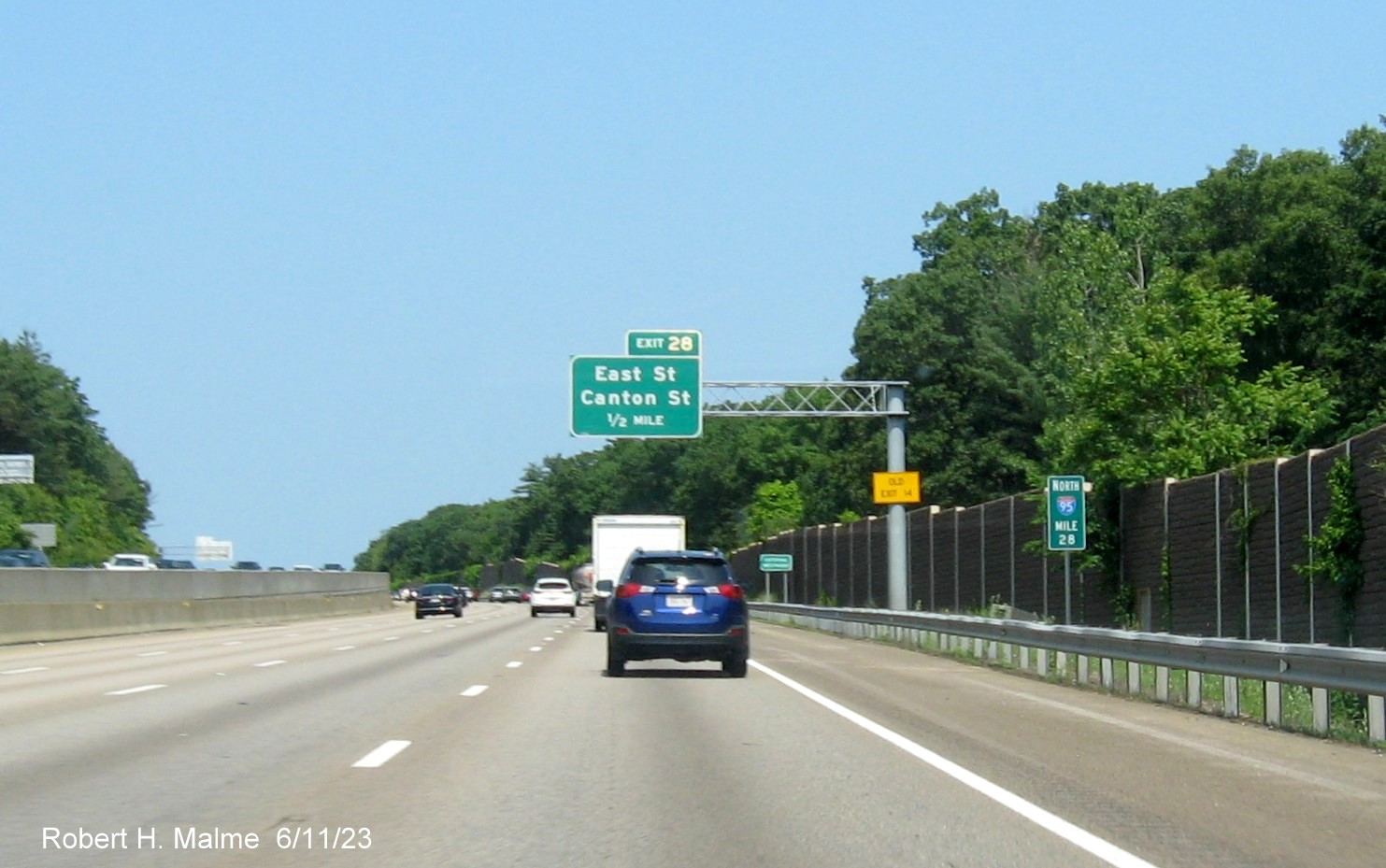 Image of new Mile 27 marker on I-95 North/US 1 South in Canton, June 2023