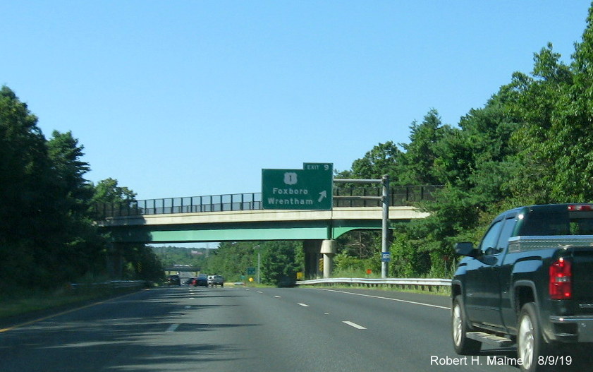 Image of new contractor tag marking future site of US 1 off-ramp overhead sign on I-95 South in Sharon