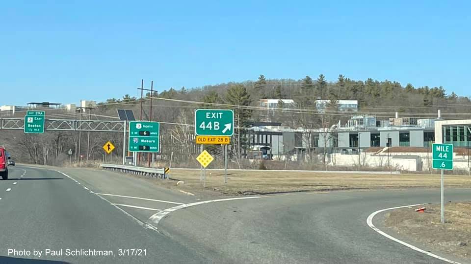 Image of gore sign for Trapelo Road Lincoln exit with new milepost based exit number on I-95/MA 128 North in Lincoln, by Paul Schlichtman, March 2021