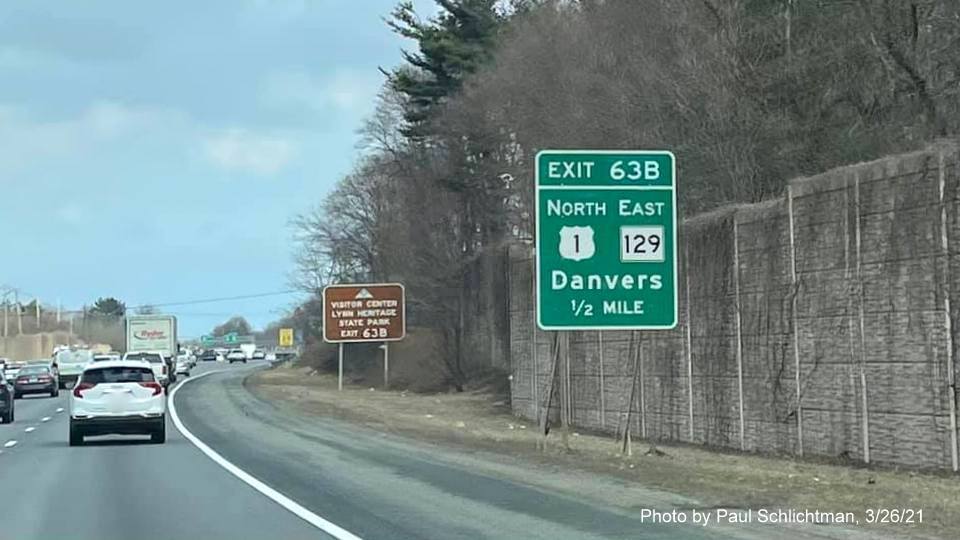 Image of 1/2 mile advance sign for US 1 South/MA 129 East exit with new milepost based exit number on I-95/MA 128 North in Lynnfield, by Paul Schlichtman, March 2021
