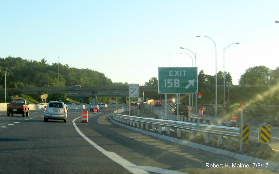 Image of exit gore sign at new ramp to MA 30 from I-90 West in Weston