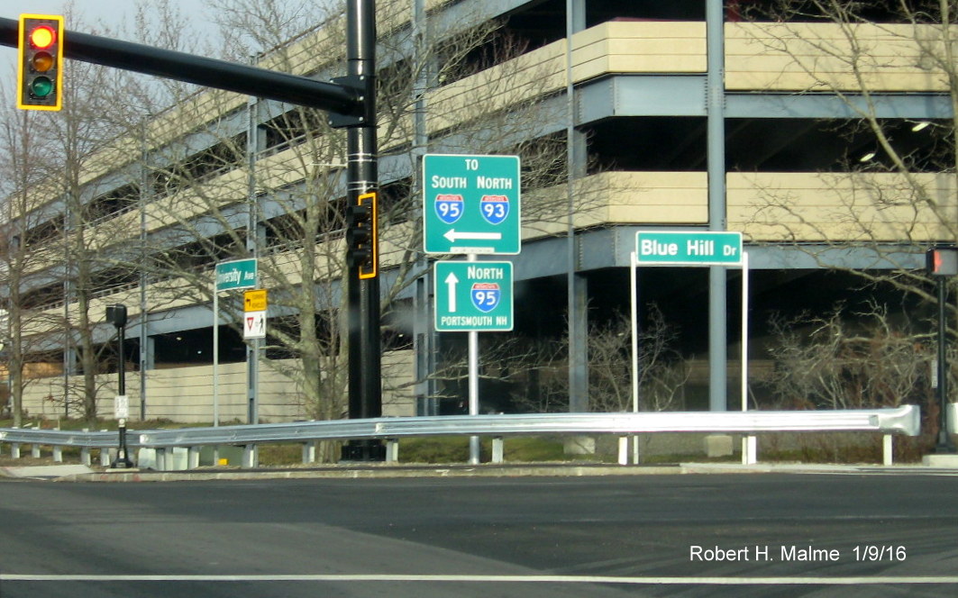 Image of new I-95 and I-93 Guide signs at the University Ave onramp in Westwood