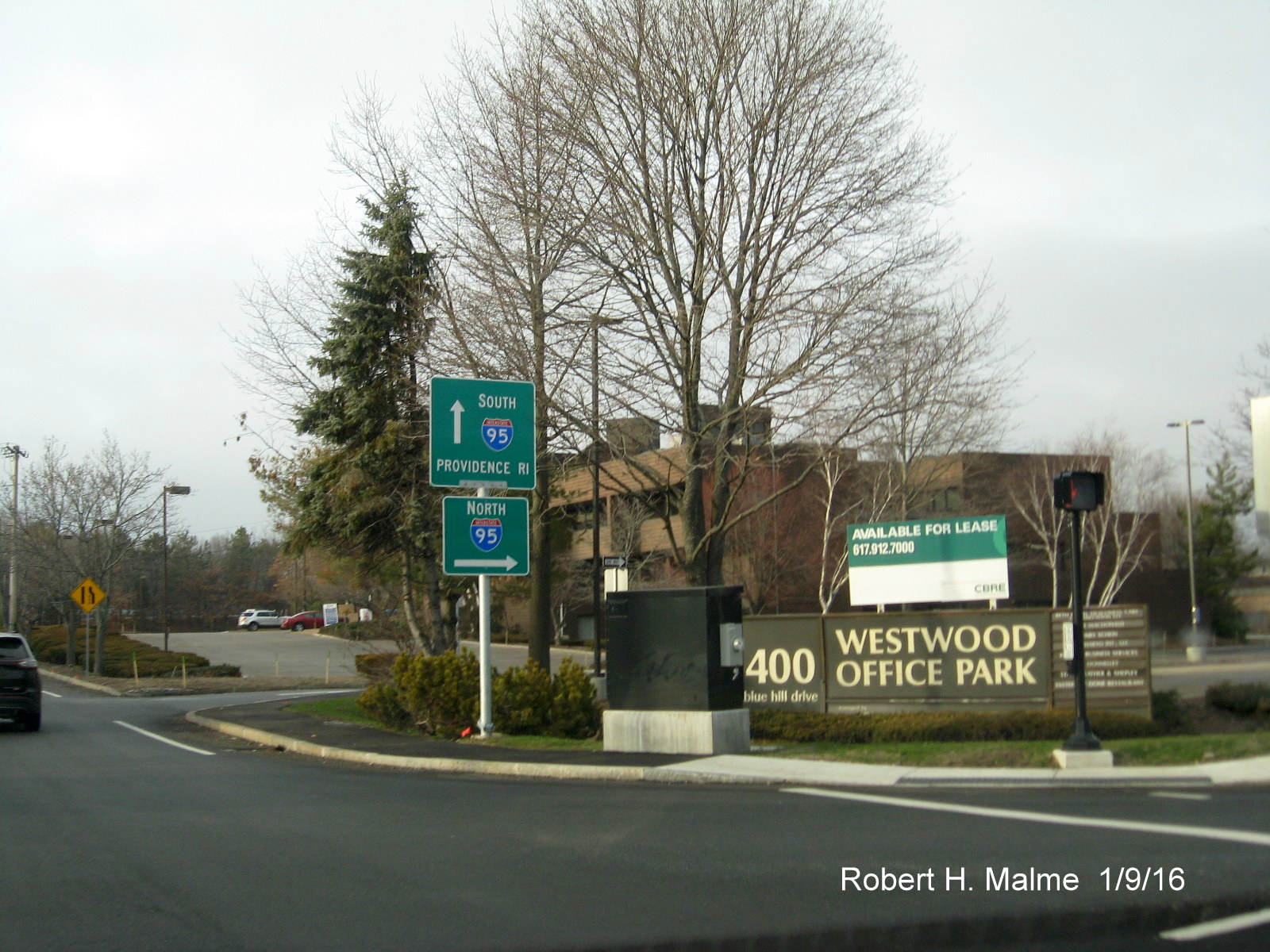 Image of guide sign at entrance to I-94 South on-ramp from University Ave. in Westwood